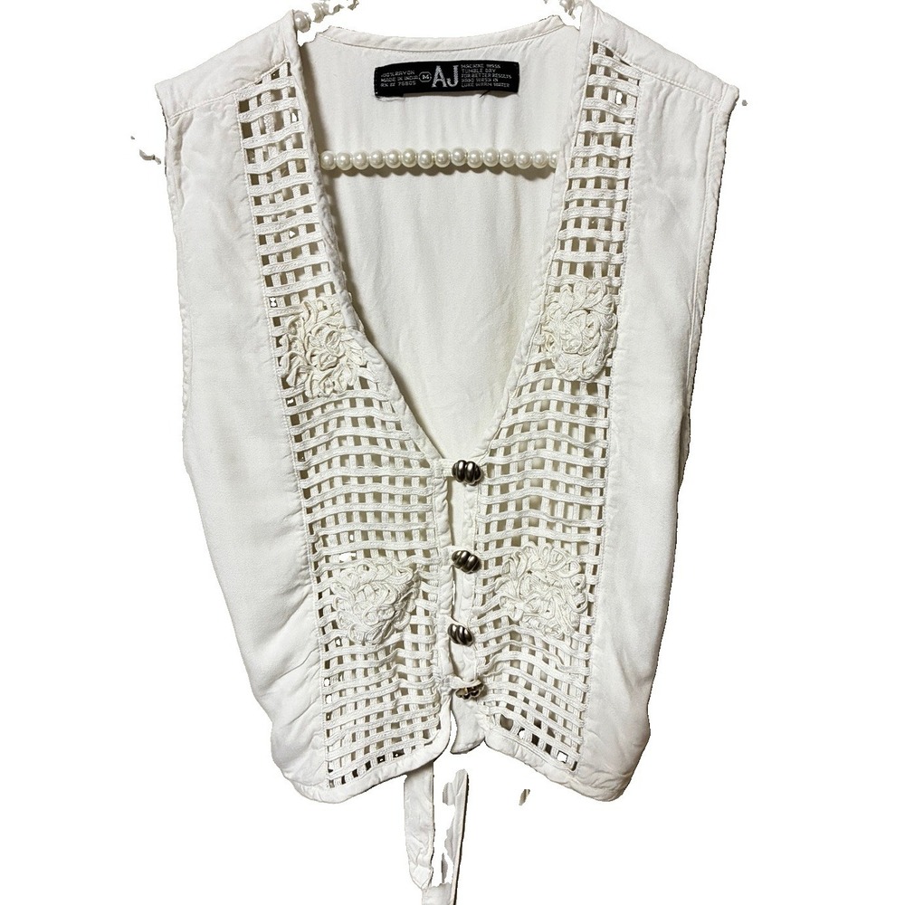 A J Vintage Crochet Appliqué Ladies Cream Front Button Vest SZ M Flaw See Pic